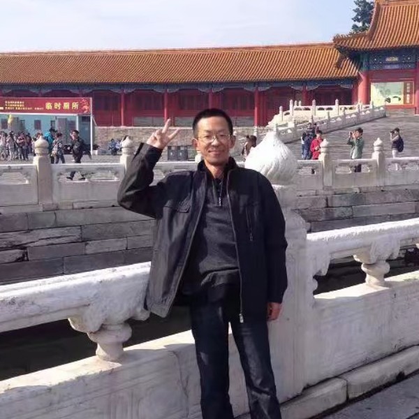 赵露宇的照片