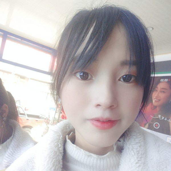 狂野向小松鼠的照片
