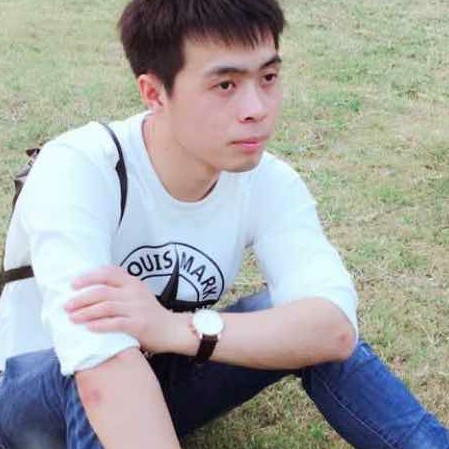 路人渐稀的照片