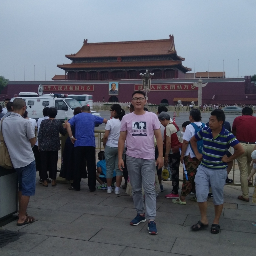 路人舒适的照片
