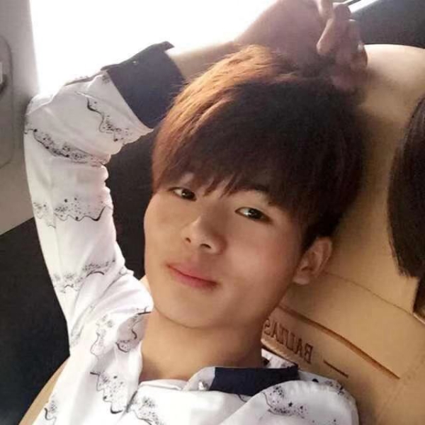 面包回首时尚的照片