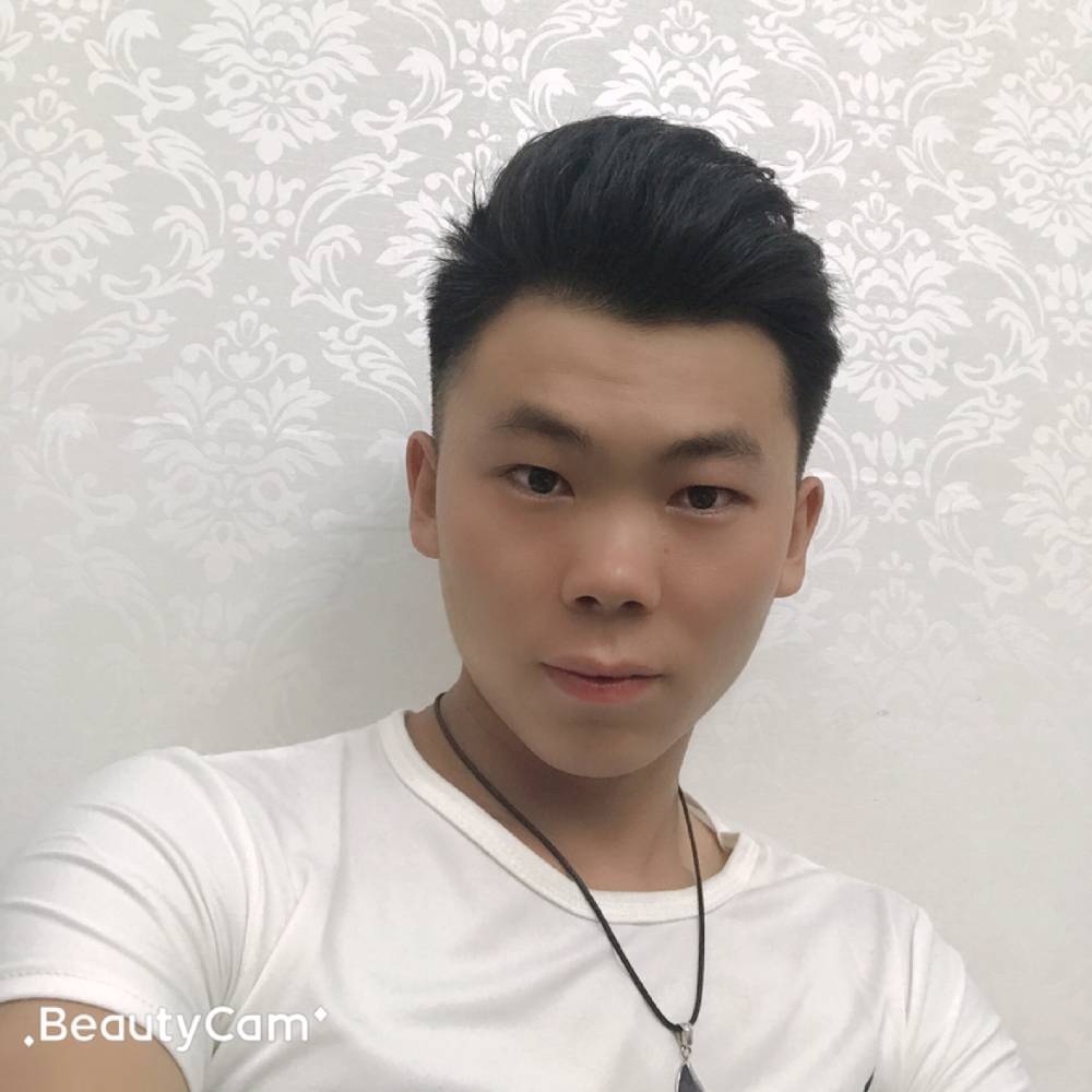 冥王星深拥羞涩的照片