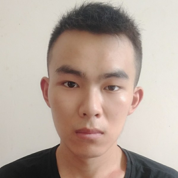 残缺不全的照片