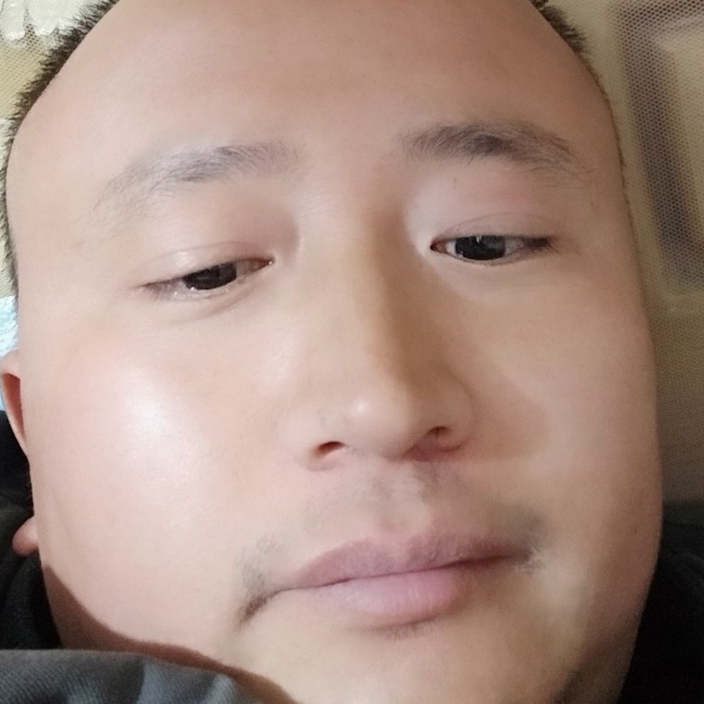 酒醉的欧巴~的照片