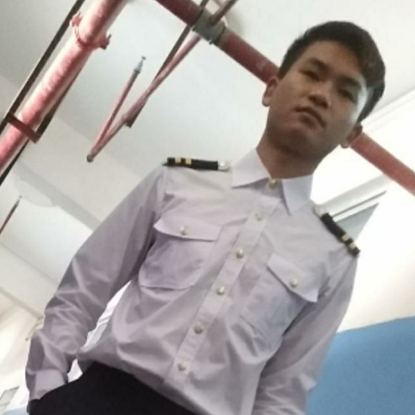 文静放弃小鸽子的照片