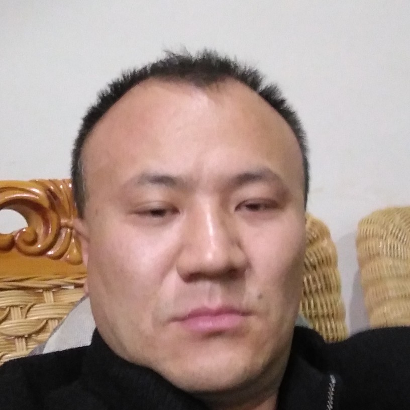 翩飞苦恋哈密瓜的照片
