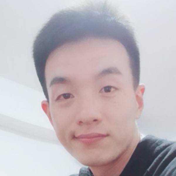 俏皮邂逅方盒的照片