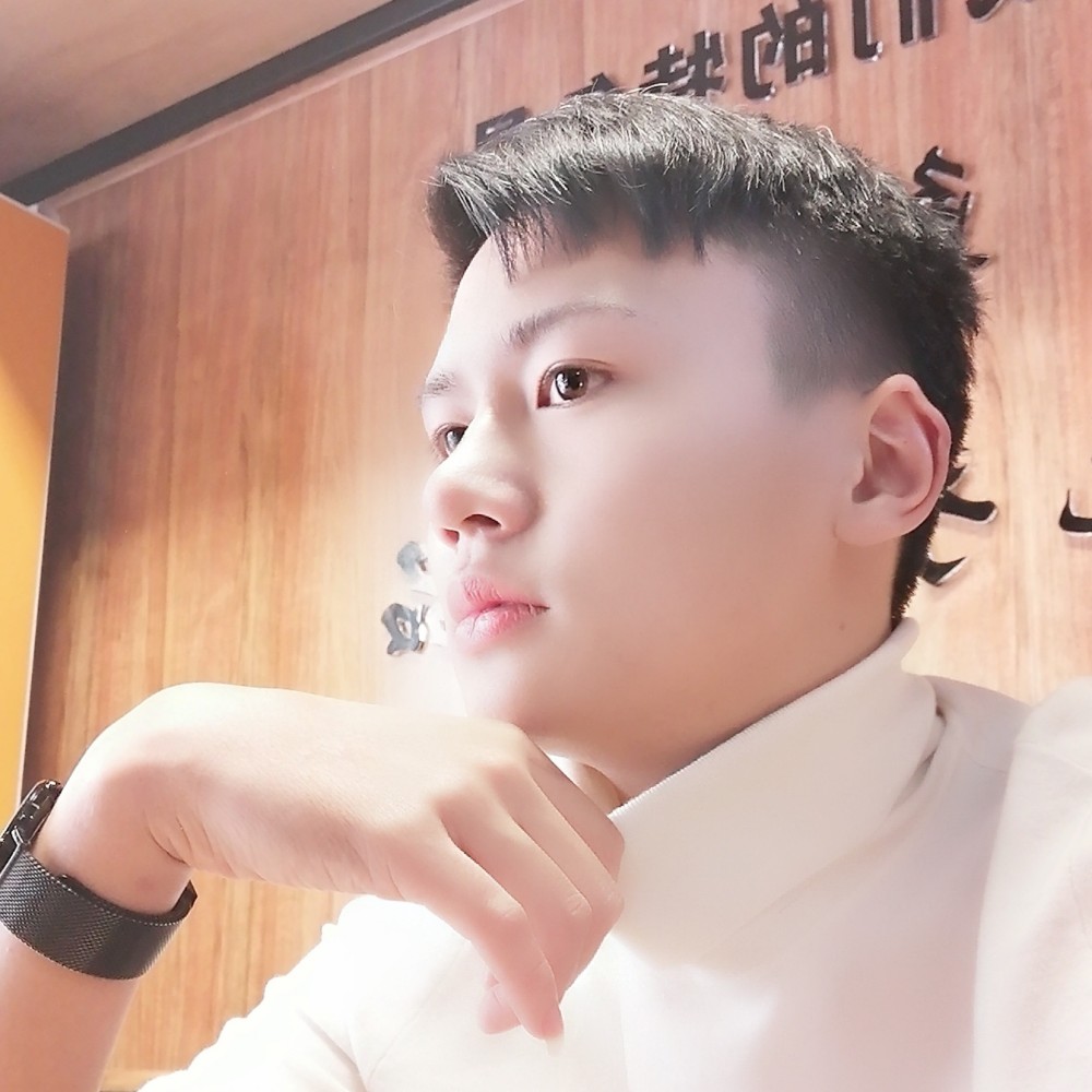 远观世间悲欢的照片