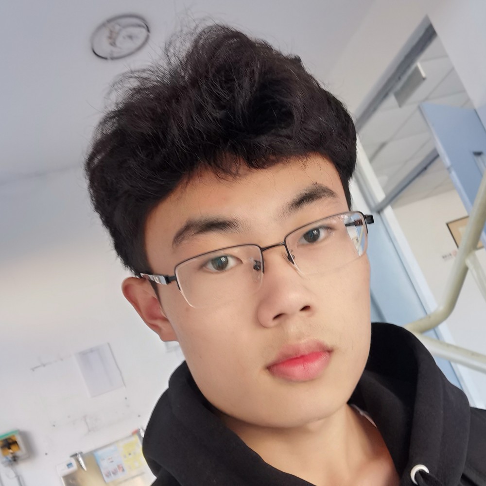 哑铃迎单纯的照片