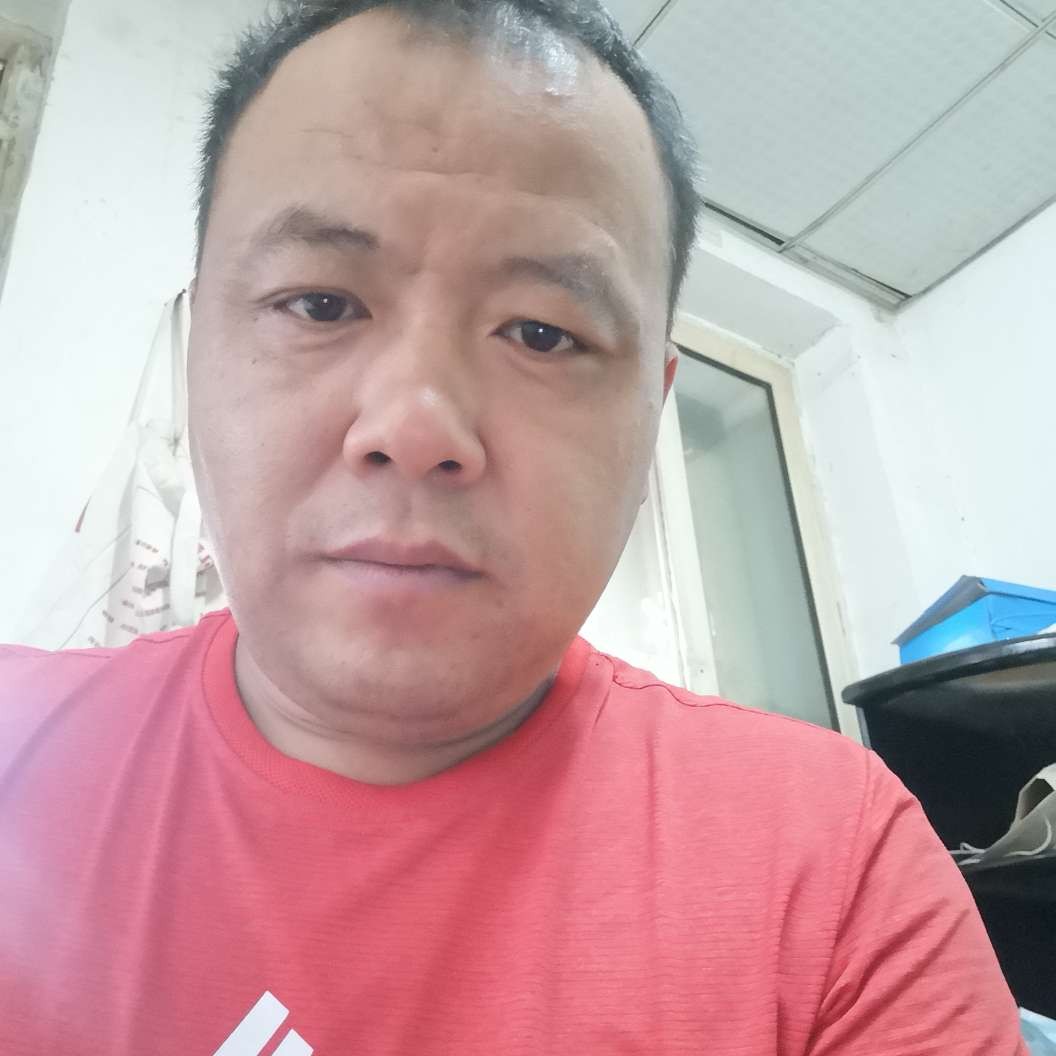 白开水闻清爽的照片