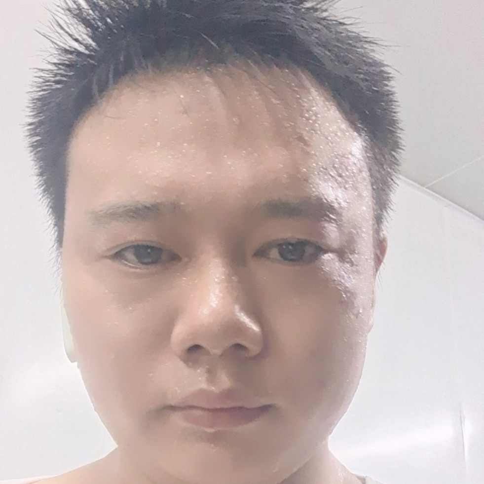 爱已不存在的照片