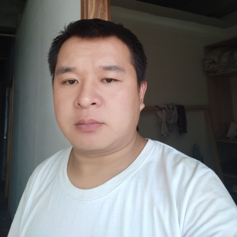 一个人的单曲循环的照片