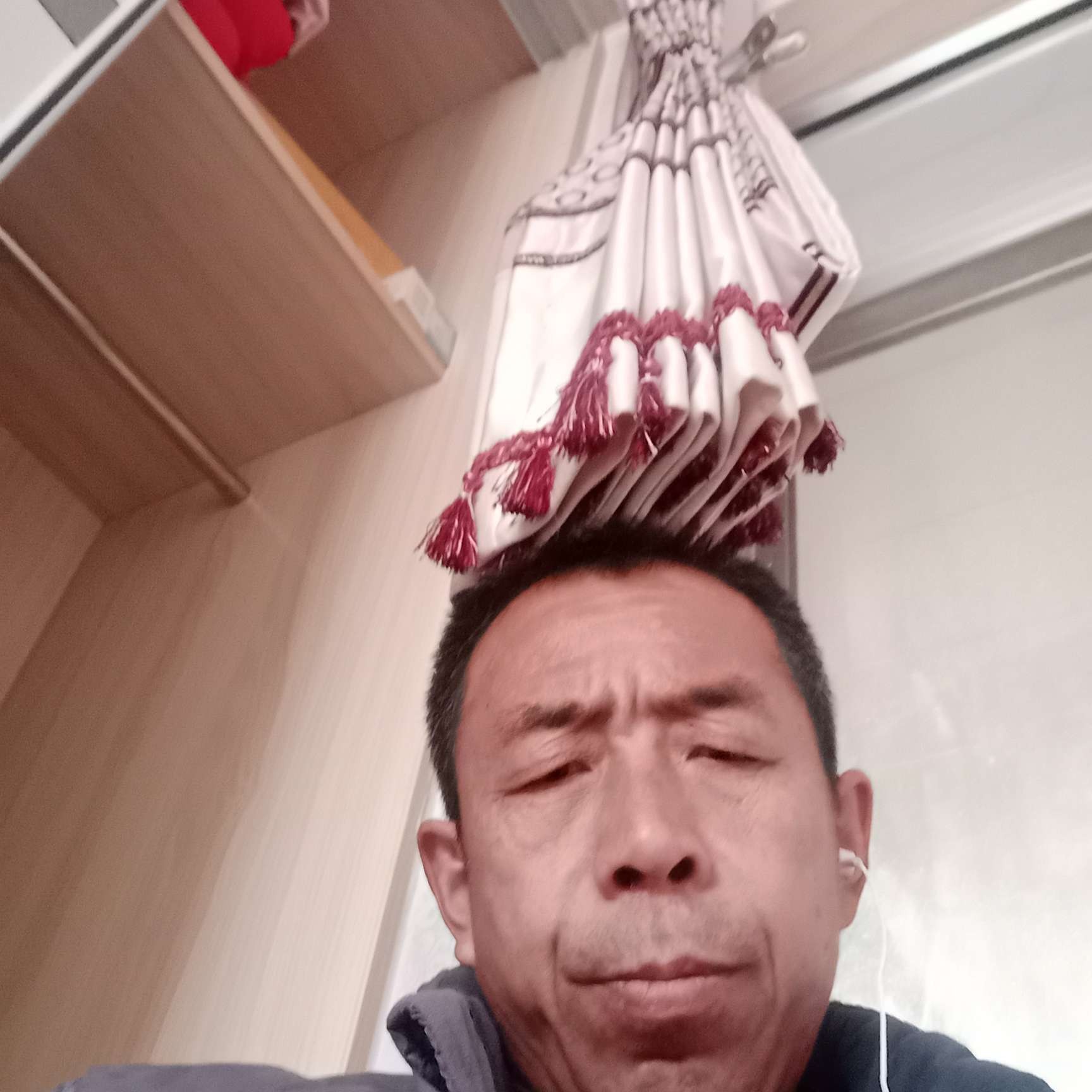 无聊凝眸手套的照片