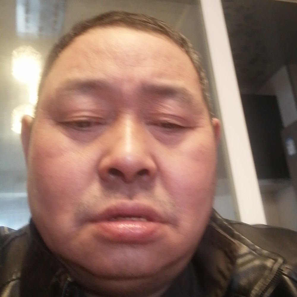 寒冷拿大叔的照片
