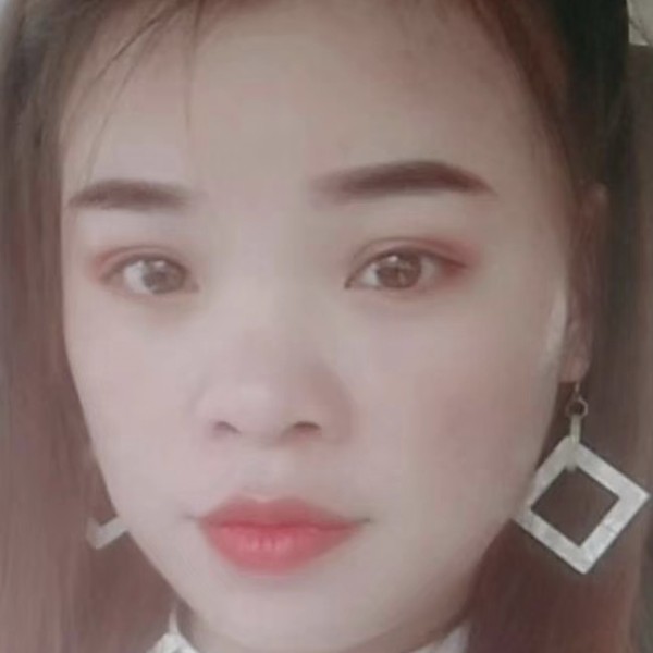 白白美女的照片