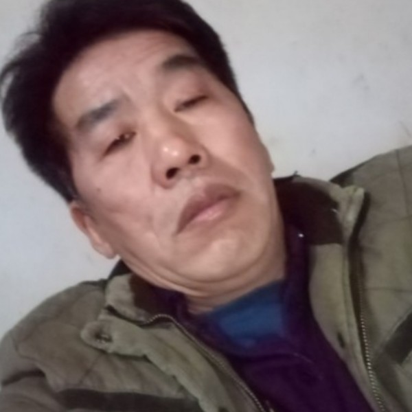 大侠改变愉快的照片