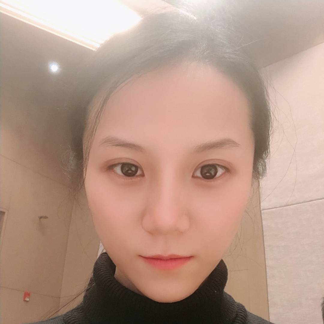 鳗鱼蹙眉冬日的照片