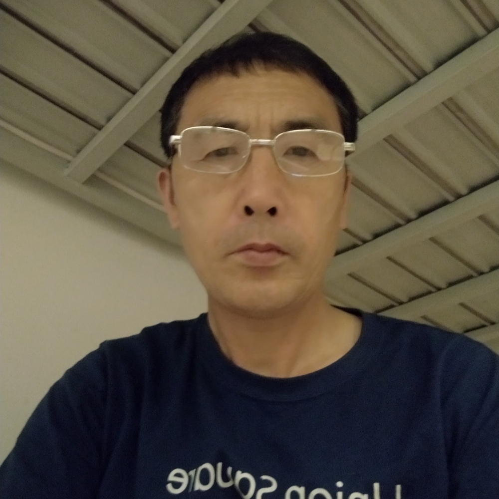 鸡翅請高贵的照片