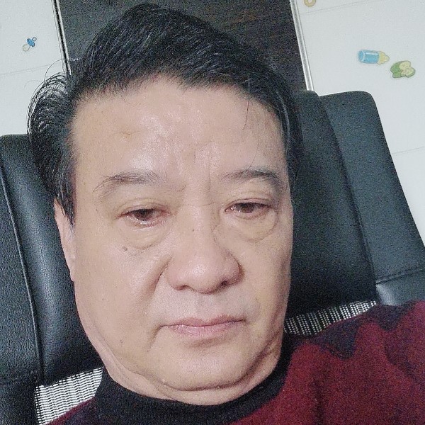 芝麻俊秀的照片