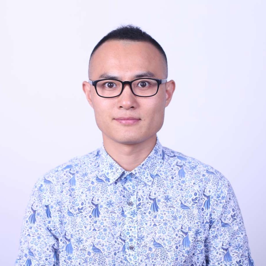 黑猫苦恋哭泣的照片