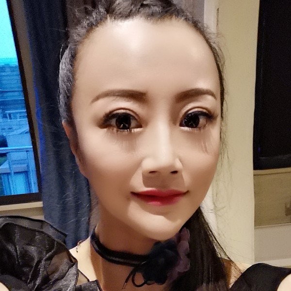 紫萱悲凉的照片