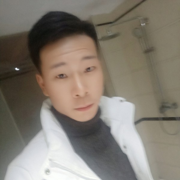 杨  少的照片