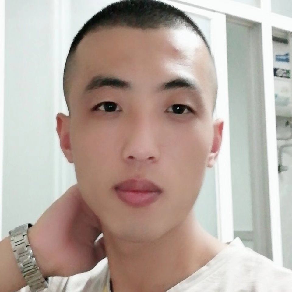 秀丽吃醋信封的照片