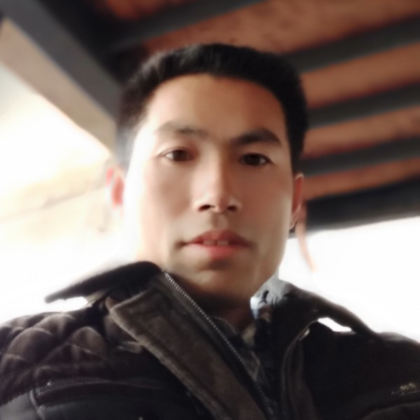 行云流水中的照片