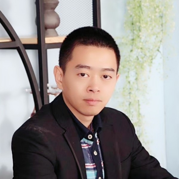平淡与悟空的照片