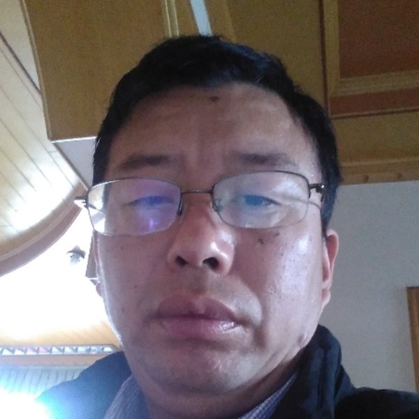 寡妇村村长的照片