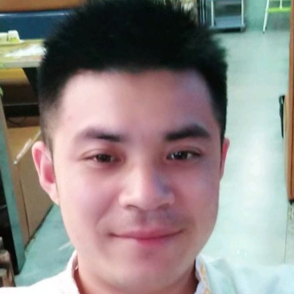孔舟的照片