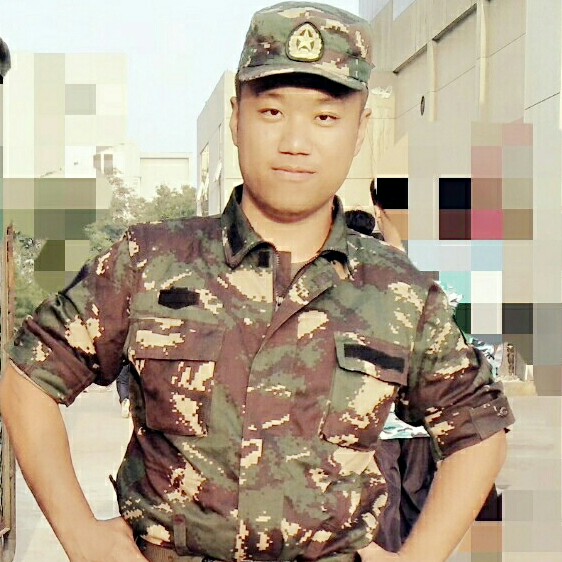 天使在左的照片