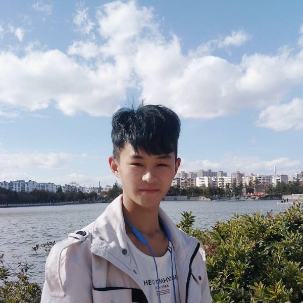 尊云愿浮生的照片