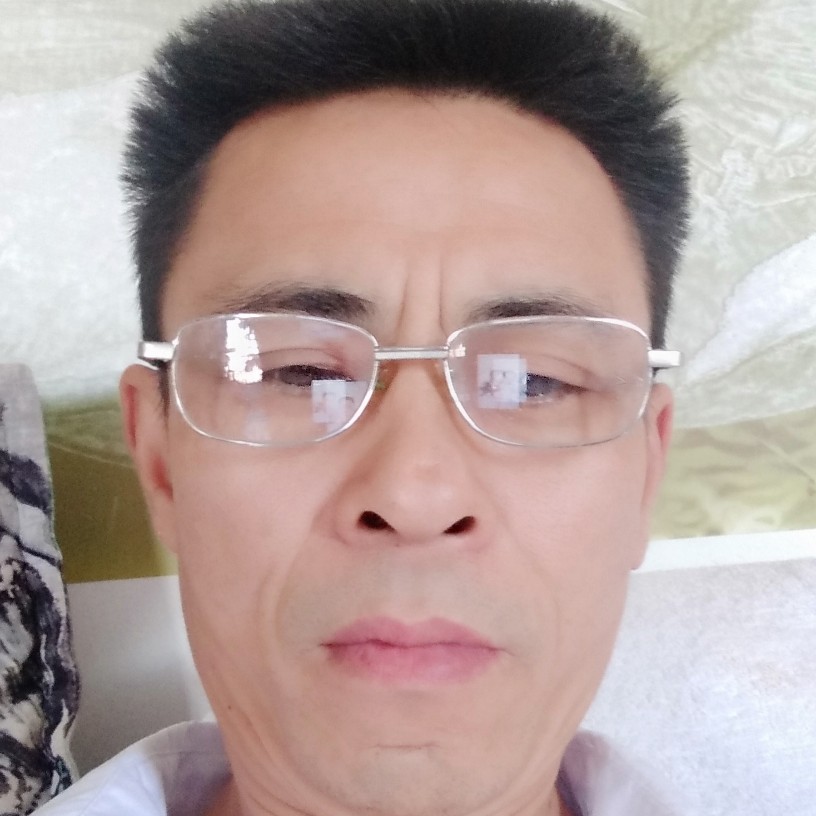 含心如苦的照片