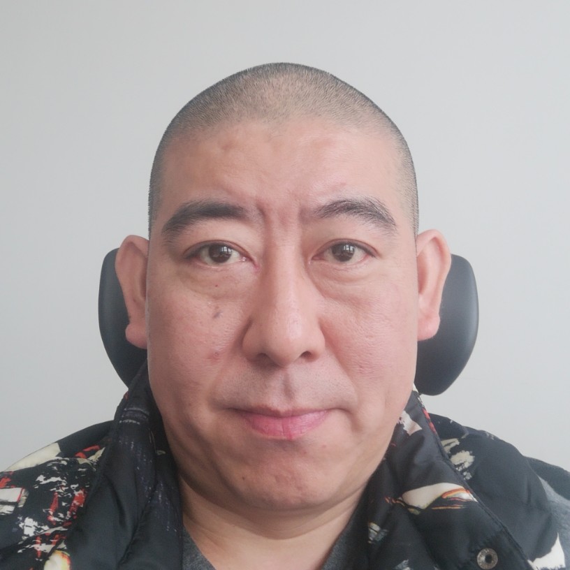 美女有激动的照片