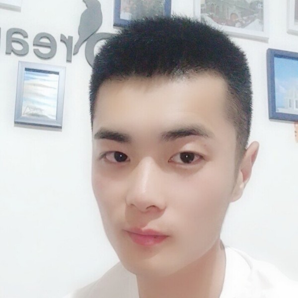 胡先生。的照片