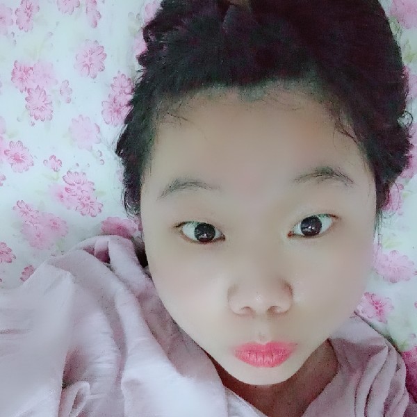 恬静的可乐的照片