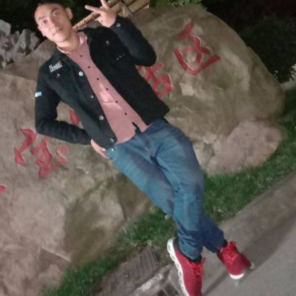 怡然蹁跹嚓茶的照片