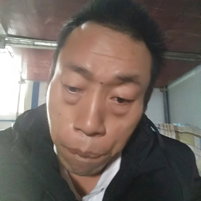 谯军的照片