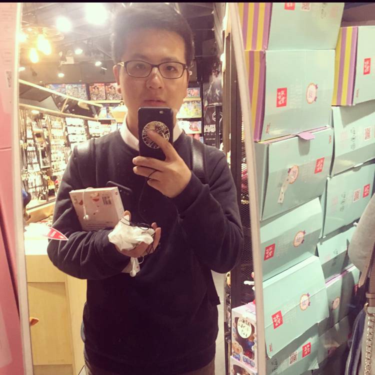 小蘑菇的浮生的照片
