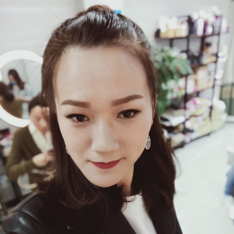 媚的照片