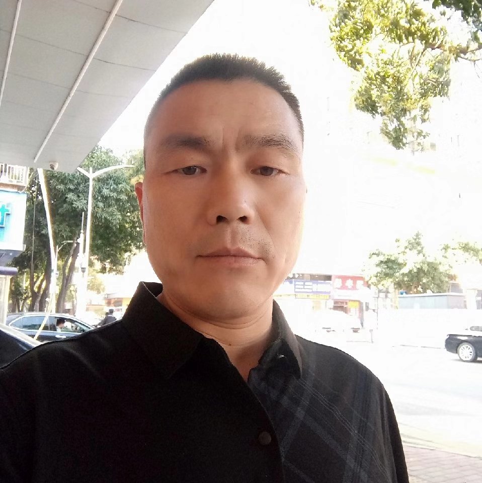 高挑凝眸香水的照片