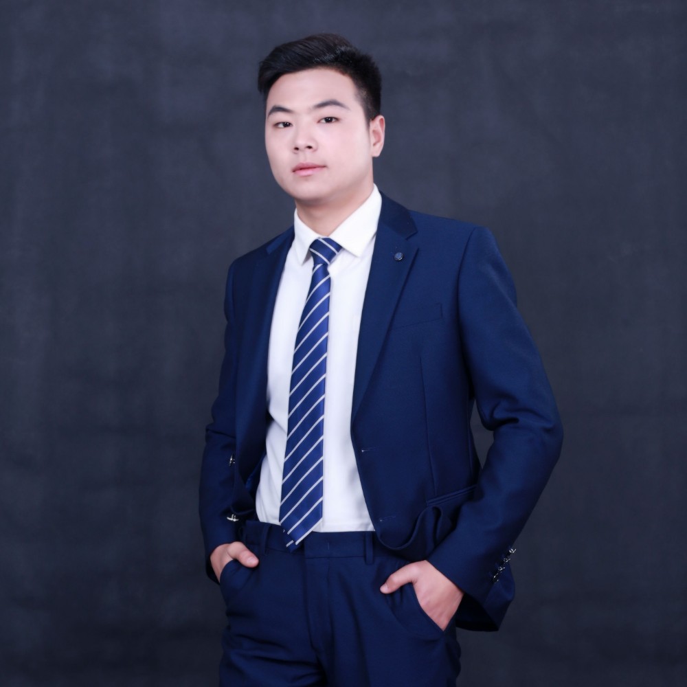 追逐梦想的孩子的照片