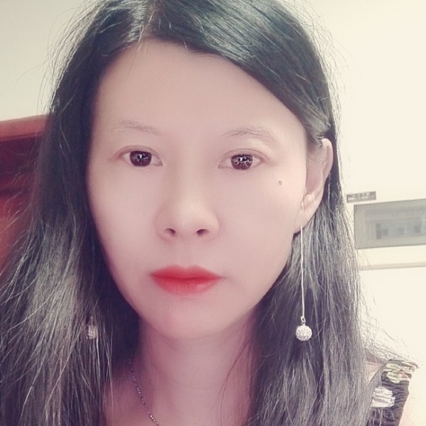 幽兰孤芳的照片