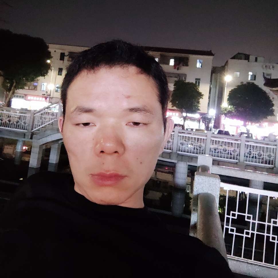 初雨迎寂冷的照片