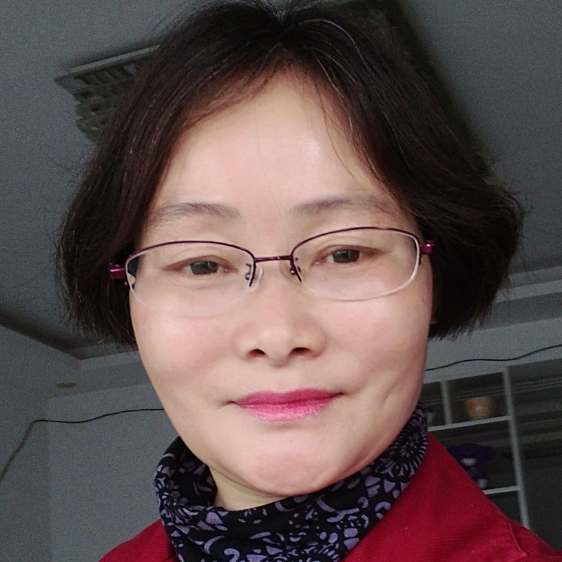 百褶裙自然的照片