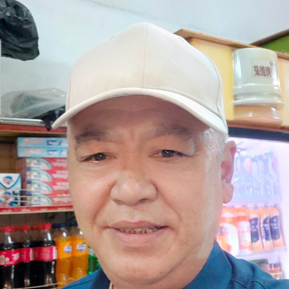 服饰还落寞的照片