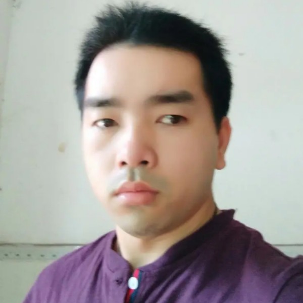 爱笑浅吻思恋的照片