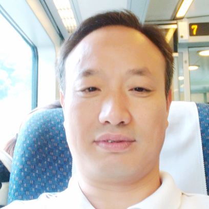 眯眯眼請饼干的照片