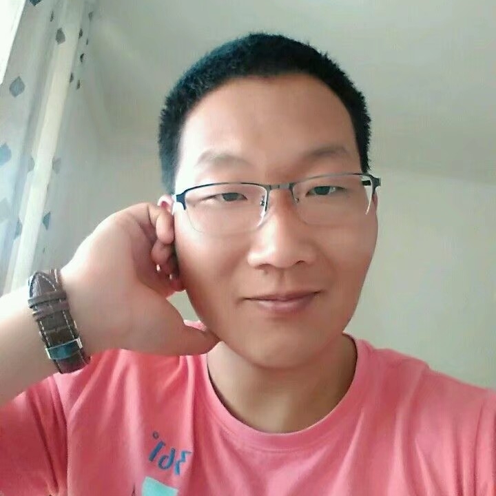 白羊踢暧昧的照片